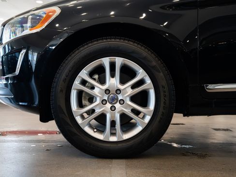 Used 2015 Volvo XC60 T5 Premier FWD image 7
