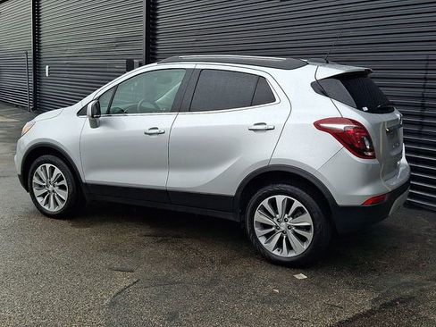 Used 2020 Buick Encore Preferred w/ Safety Package image 3