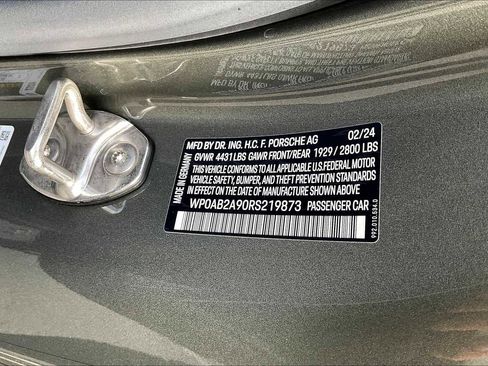 Used 2024 Porsche 911 Carrera 4S image 33