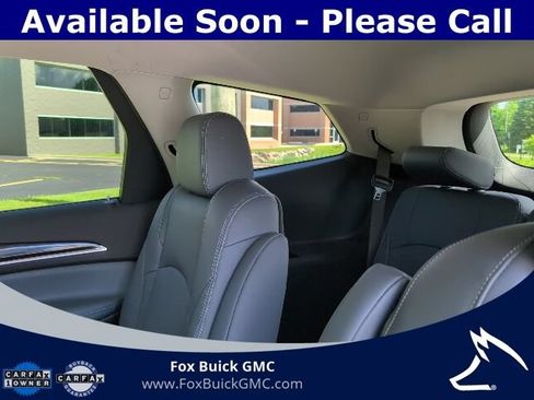 Used 2020 Buick Enclave Essence AWD/4WD image 7