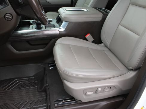 Used 2022 Chevrolet Silverado 1500 LTZ image 21