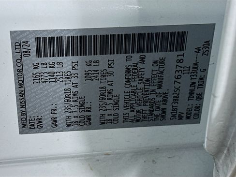 Used 2025 Nissan Rogue SV image 12