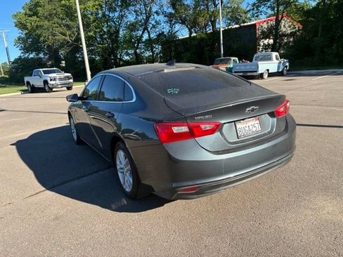 Used 2020 Chevrolet Malibu LS FWD image 11
