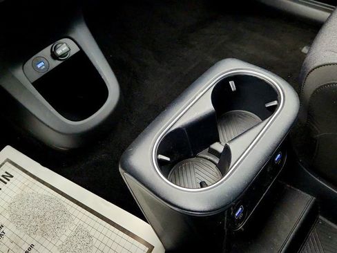 Used 2024 Hyundai Ioniq 5 SE image 16