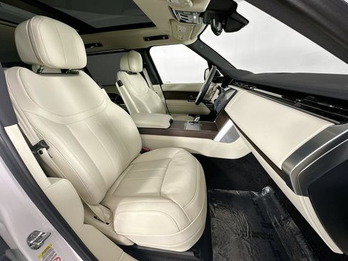 Certified 2025 Land Rover Range Rover Long Wheelbase SE AWD/4WD image 28