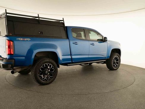 Used 2021 Chevrolet Colorado LT w/ Safety Package image 17