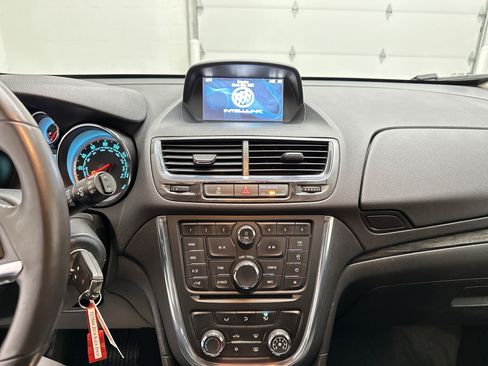 Used 2014 Buick Encore FWD image 25