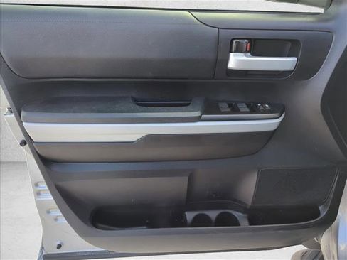 Used 2021 Toyota Tundra SR5 RWD image 10