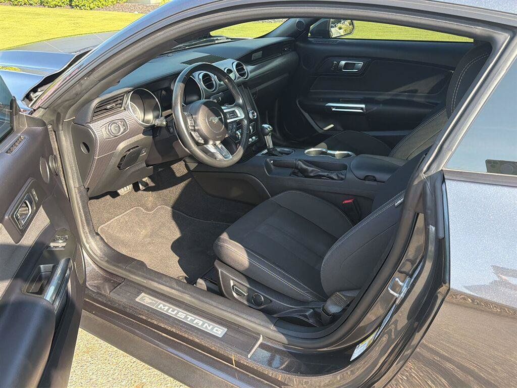 Used 2019 Ford Mustang GT w/ GT Performance Package RWD image 6
