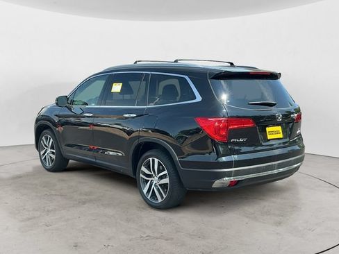 Used 2017 Honda Pilot Touring image 7