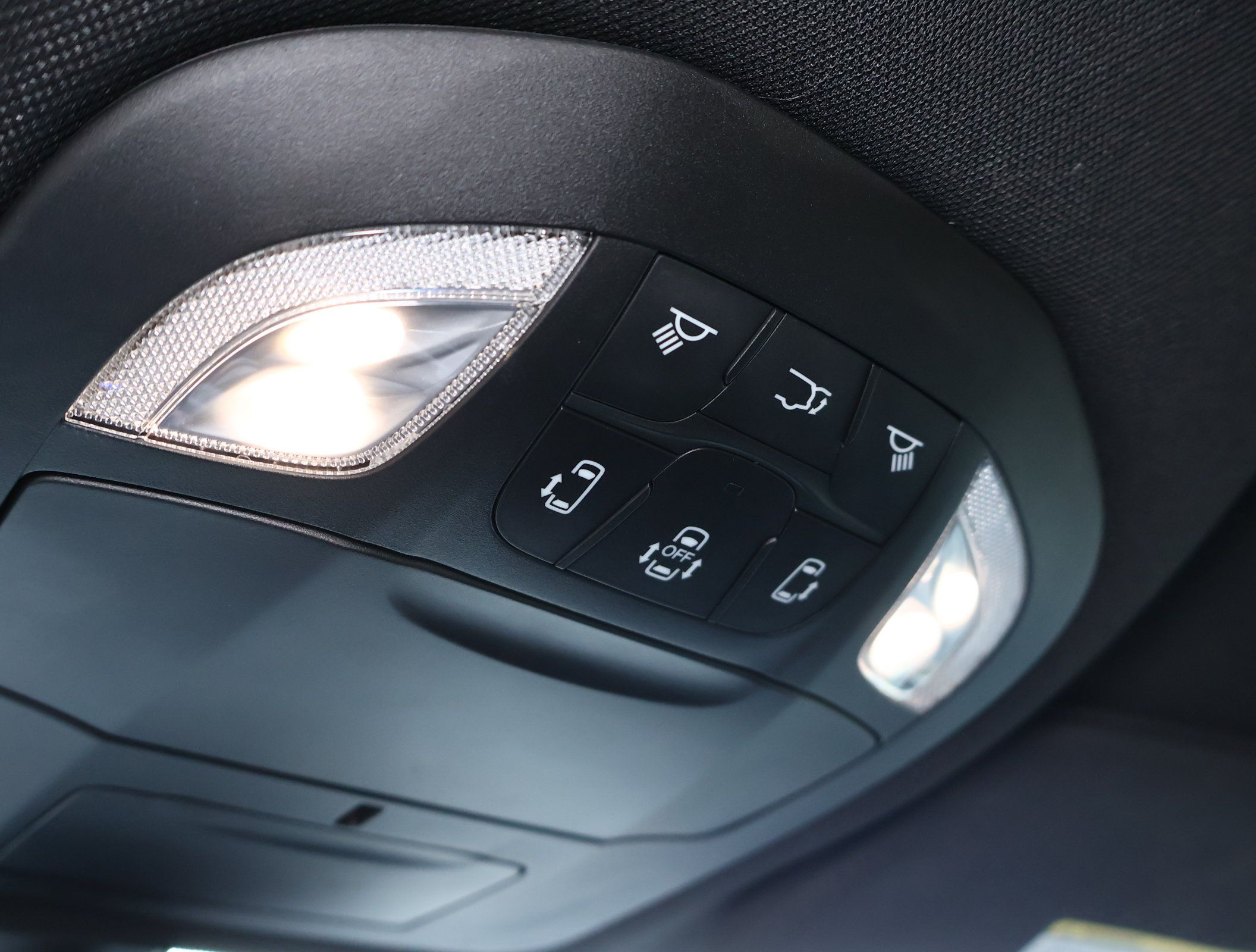 Used 2025 Chrysler Pacifica Select FWD image 21
