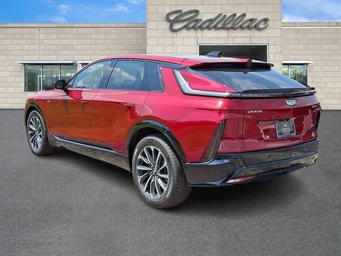 New 2025 Cadillac Lyriq Sport image 4