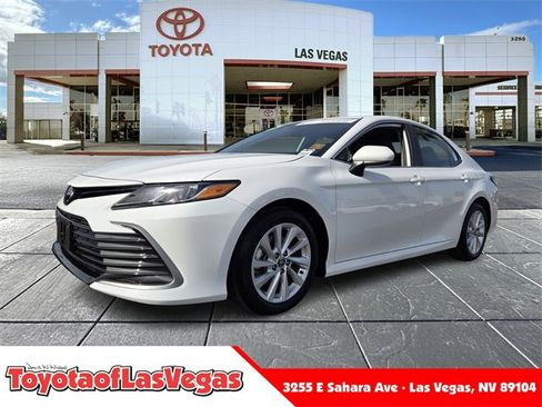 Certified 2024 Toyota Camry LE image 1
