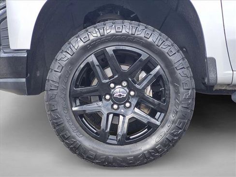 Used 2022 Chevrolet Silverado 1500 LT Trail Boss w/ Convenience Package II AWD/4WD image 24