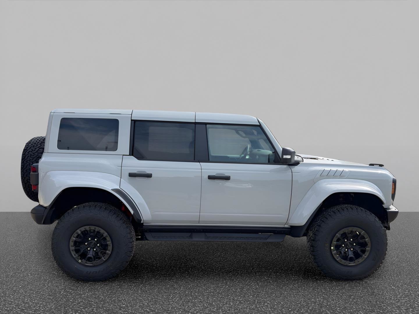 New 2026 Ford Bronco Raptor w/ Interior Carbon Fiber Pack AWD/4WD image 7