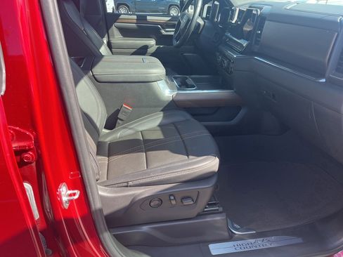 Used 2024 Chevrolet Silverado 2500 High Country image 5