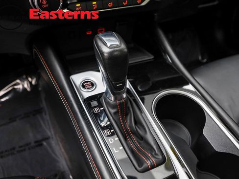 Used 2023 Nissan Altima 2.5 SR w/ SR Premium Package image 20