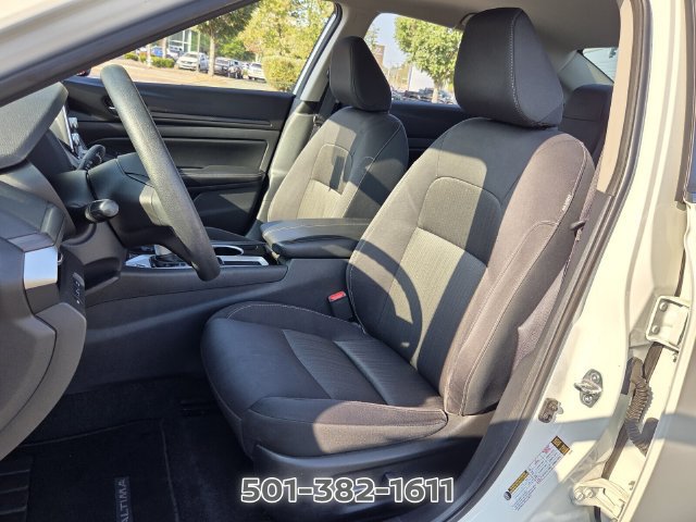 Used 2024 Nissan Altima 2.5 SV FWD image 7