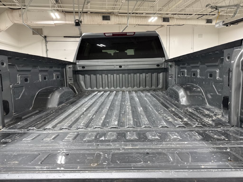 Used 2025 Chevrolet Silverado 2500 LT w/ Convenience Package AWD/4WD image 23