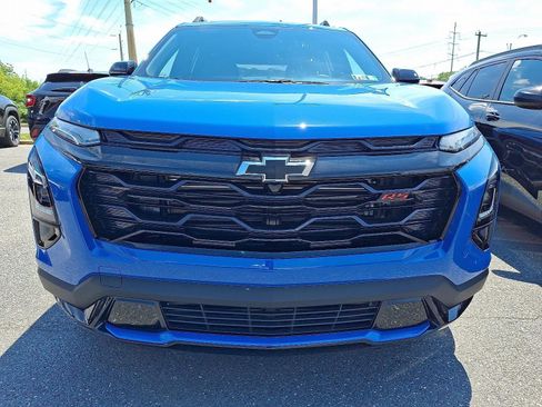 New 2026 Chevrolet Equinox RS w/ Convenience Package III AWD/4WD image 2