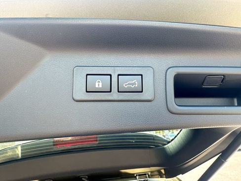 New 2026 Subaru Forester Premium AWD/4WD image 37