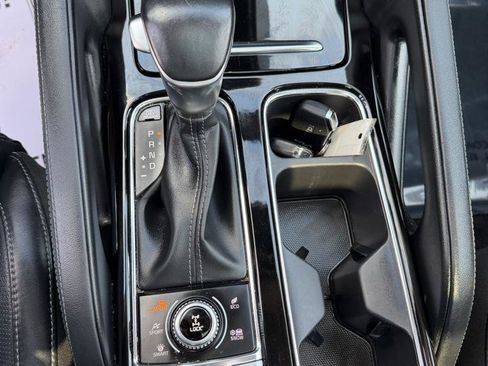 Used 2022 Kia Telluride SX w/ SX Prestige Package AWD/4WD image 27