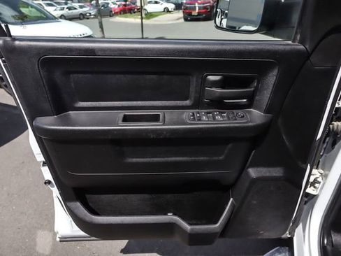 Used 2022 RAM 3500 Tradesman w/ Chrome Appearance Group AWD/4WD image 69