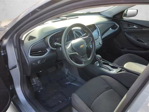Used 2024 Chevrolet Malibu LS image 10