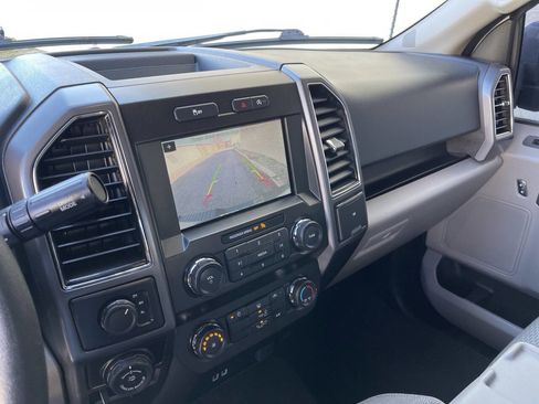 Used 2019 Ford F150 XLT w/ Trailer Tow Package image 17