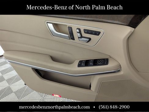 Used 2016 Mercedes-Benz E 350 4MATIC Wagon image 21