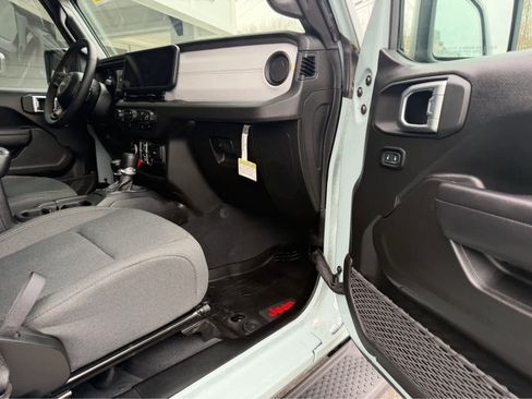 Used 2024 Jeep Wrangler Sport S w/ Convenience Group image 20