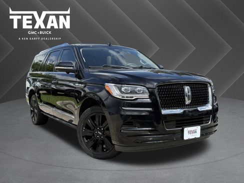 Used 2022 Lincoln Navigator L Reserve AWD/4WD image 1