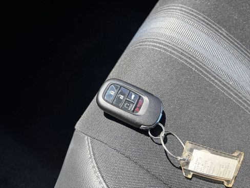 Used 2025 Honda Civic Sport image 17