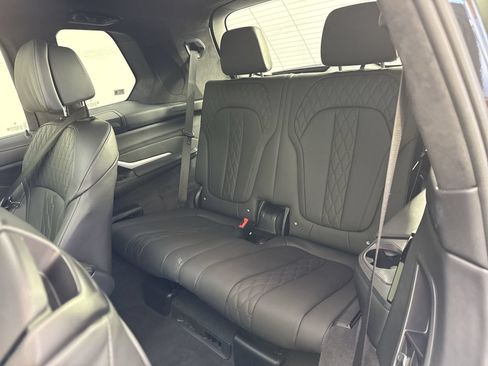 Used 2025 BMW X7 M60i w/ Executive Package AWD/4WD image 23