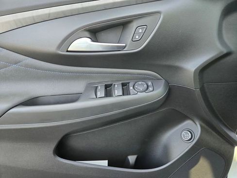 New 2026 Buick Envision Avenir image 13