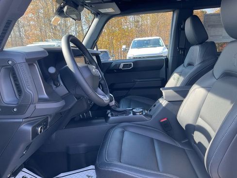 New 2025 Ford Bronco Big Bend w/ Black Diamond Package image 15