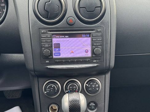 Used 2013 Nissan Rogue SL FWD image 17