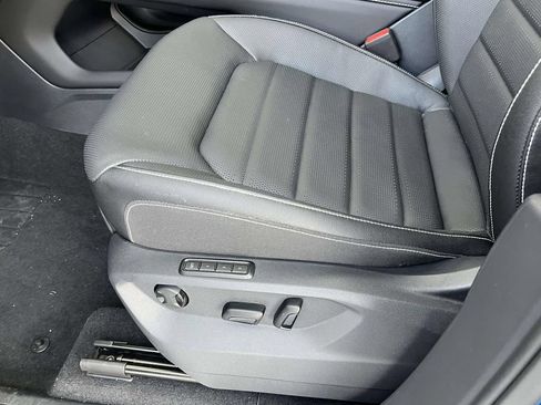 New 2025 Volkswagen Atlas SEL AWD/4WD image 17