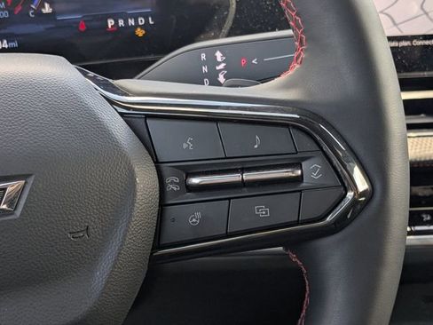 Used 2026 Chevrolet Equinox RS w/ Convenience Package III image 25