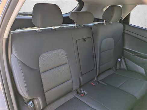 Used 2017 Hyundai Tucson SE image 16