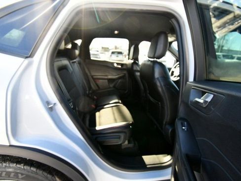 Used 2025 Ford Escape ST-Line AWD/4WD image 31