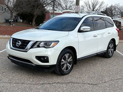 Used 2020 Nissan Pathfinder SV