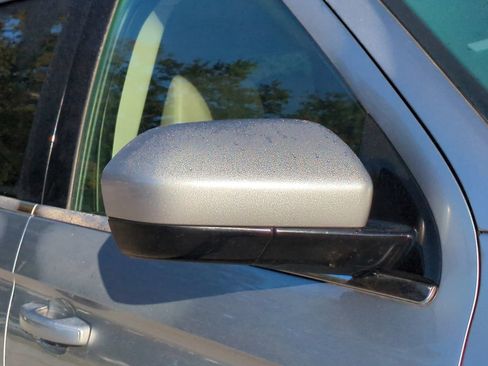 Used 2024 Ford Expedition XLT image 12