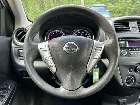 Used 2017 Nissan Versa SV FWD image 7