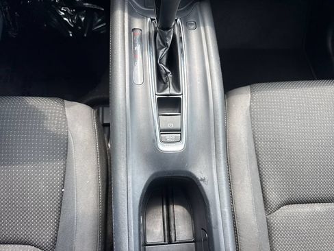 Certified 2020 Honda HR-V Sport image 24
