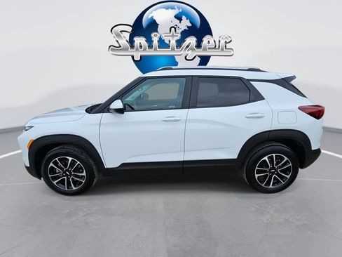 New 2025 Chevrolet TrailBlazer LT w/ LT Cold Weather Package image 5