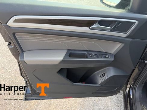 Used 2021 Volkswagen Atlas SE AWD/4WD image 19
