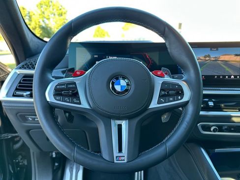 Used 2025 BMW X6 M Competition w/ Executive Package image 84