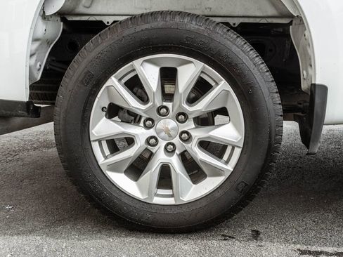 Used 2023 Chevrolet Silverado 1500 Custom image 31