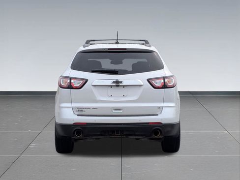 Used 2017 Chevrolet Traverse LT AWD/4WD image 5